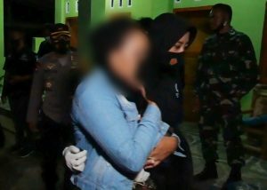 Pasangan Bukan suami istri Terjaring saat patroli sekala Besar yang di gelar Polres Lombok Tengah